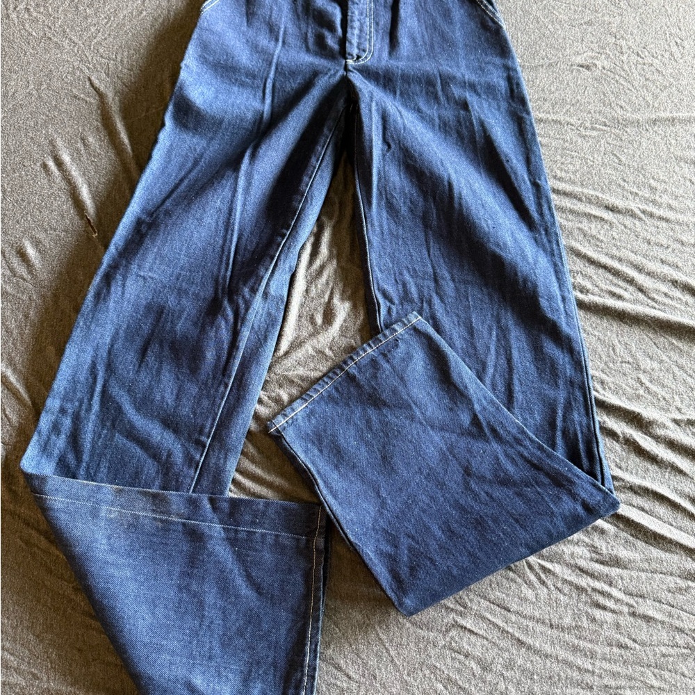 Vintage Flared Levi Jeans Size 9  Year 1977